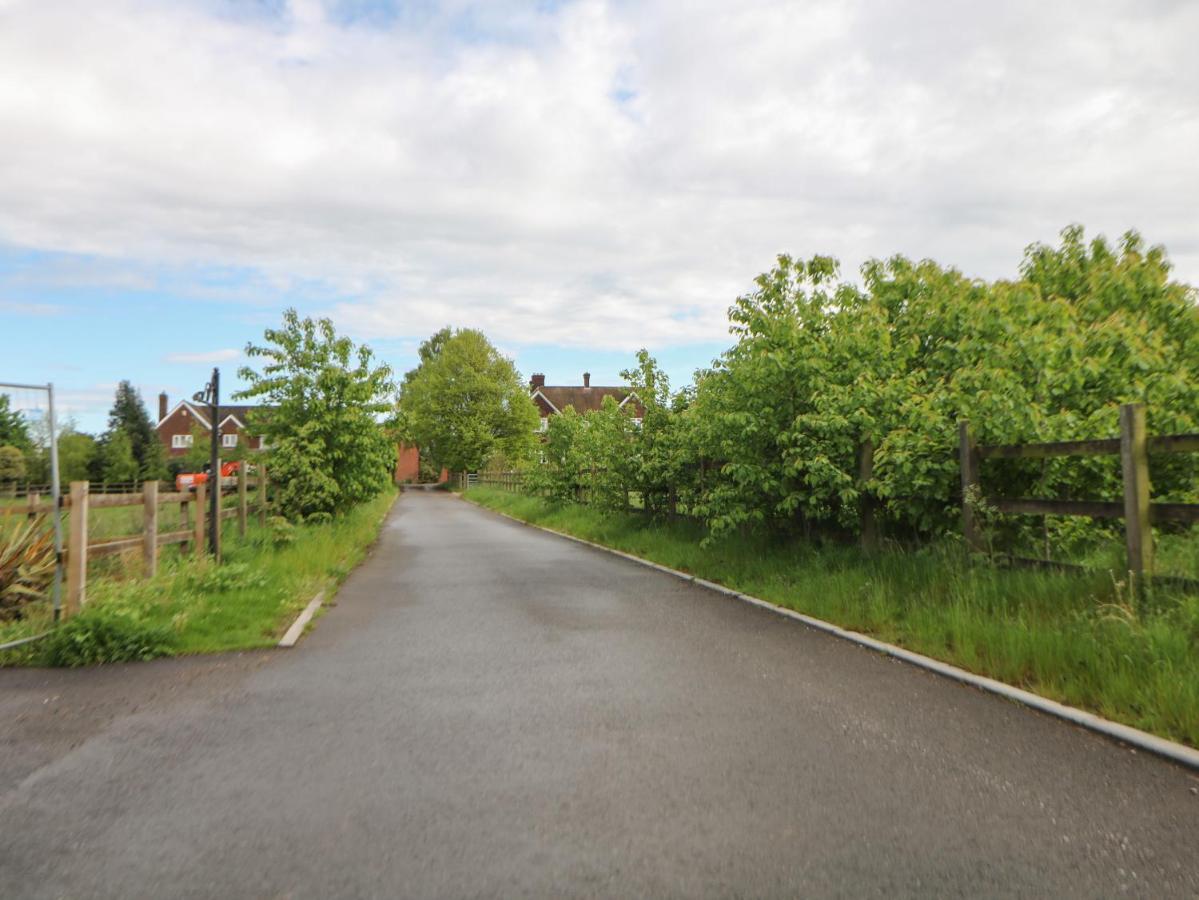 Villa The Haybarn Lichfield Exterior foto